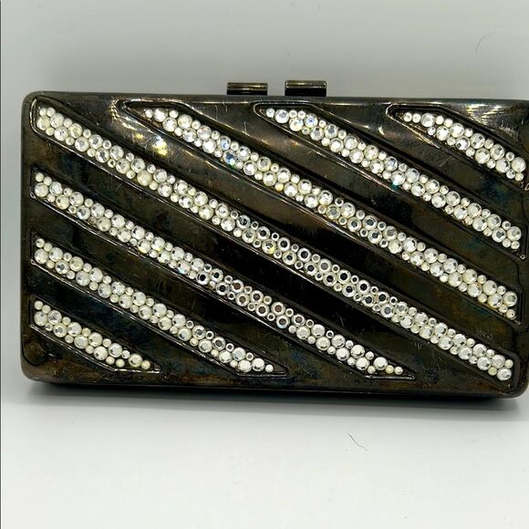 Vintage Clutch - Picture 1 of 7